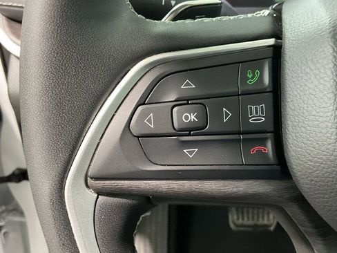 Used 2022 Jeep Grand Cherokee Limited 4xe w/ Luxury Tech Group II AWD/4WD image 9
