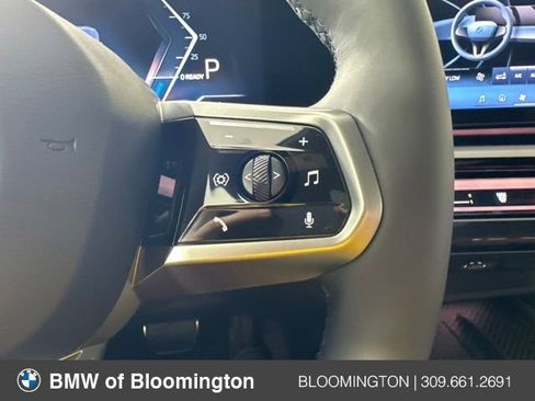 Used 2024 BMW i5 eDrive40i w/ M Sport Package image 9