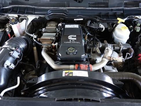 Used 2018 RAM 3500 Tradesman w/ Chrome Appearance Group image 38