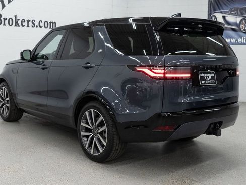 Used 2024 Land Rover Discovery Dynamic SE AWD/4WD image 57