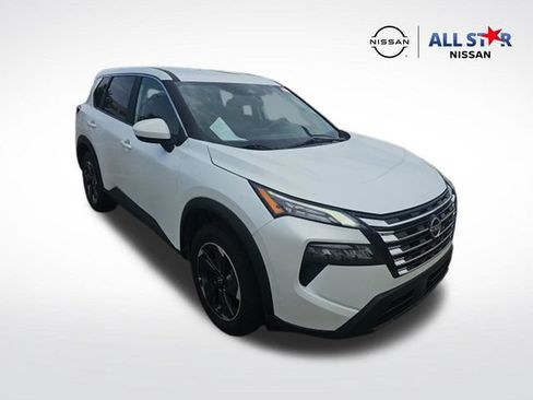 Used 2025 Nissan Rogue SV FWD image 1