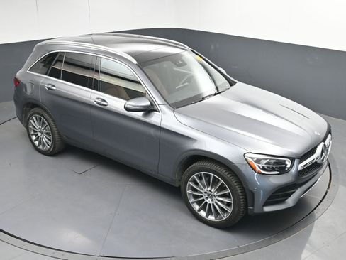 Used 2021 Mercedes-Benz GLC 300 4MATIC image 30
