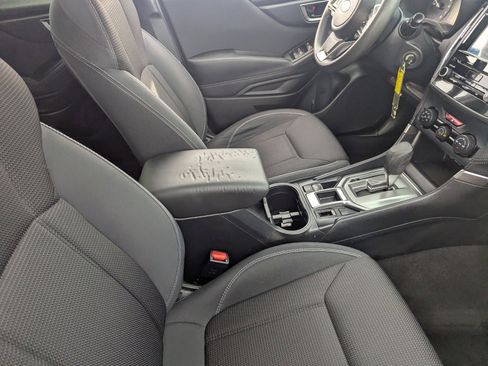 Used 2019 Subaru Forester image 11
