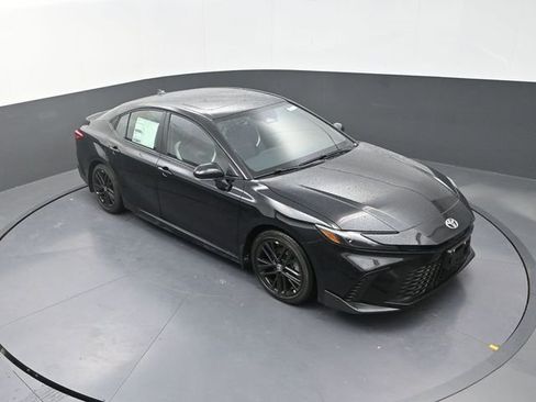 New 2026 Toyota Camry SE w/ Multimedia Upgrade Package FWD image 19