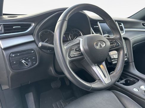 Used 2021 INFINITI QX50 Luxe w/ Appearance Package image 11
