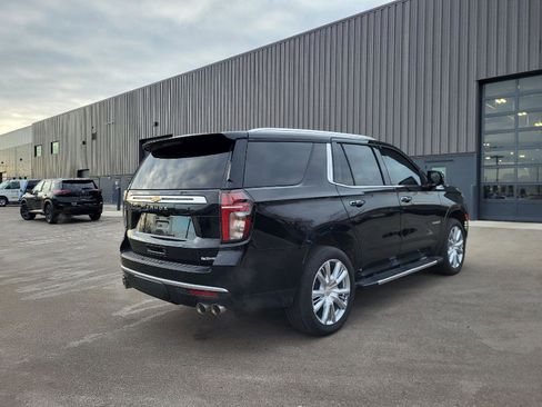 Used 2023 Chevrolet Tahoe High Country w/ Advanced Technology Package image 3