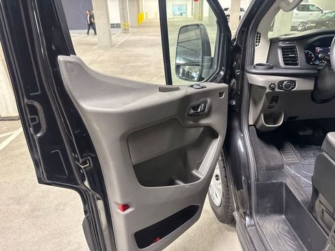 Used 2024 Ford Transit 350 XLT RWD image 11
