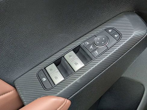 New 2026 Mitsubishi Outlander SEL image 22