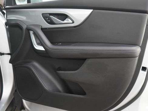 Used 2020 Chevrolet Blazer LT AWD/4WD image 9