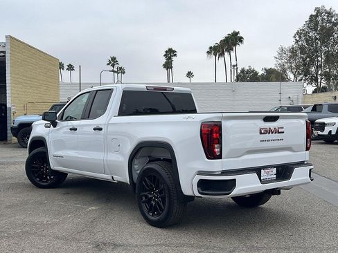New 2026 GMC Sierra 1500 Pro w/ Graphite Edition AWD/4WD image 5