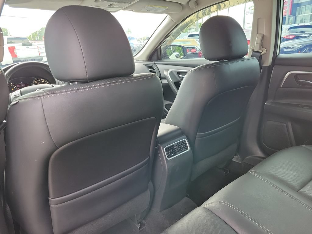 Used 2016 Nissan Altima 2.5 SL w/ 2.5 Technology w/LED Package FWD image 19
