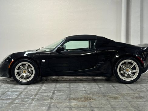 Used 2005 Lotus Elise RWD image 7