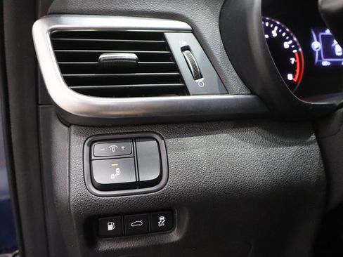 Used 2018 Kia Optima EX image 19