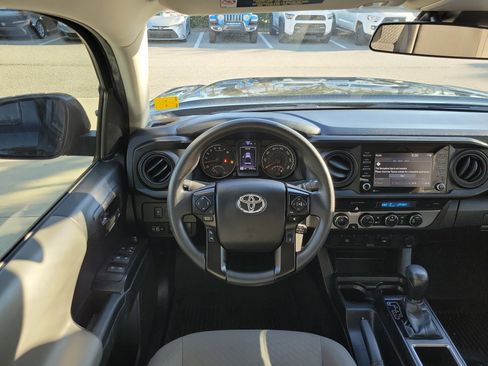 Used 2022 Toyota Tacoma SR image 24