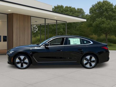 New 2026 BMW i4 eDrive40 w/ Premium Package RWD image 13