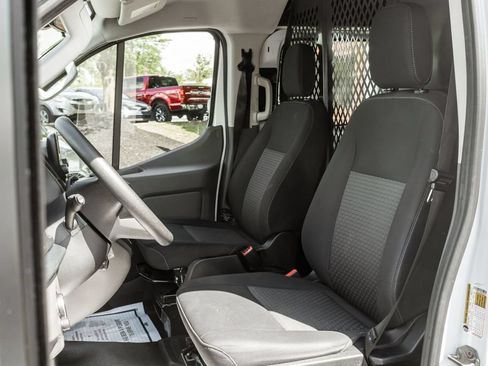 Used 2024 Ford Transit 250 Low Roof w/ Exterior Upgrade Package RWD image 6
