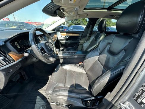 Used 2018 Volvo S90 T6 Inscription w/ Convenience Package image 10