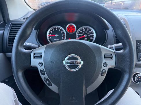Used 2011 Nissan Sentra 2.0 SR FWD image 16