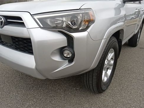 Used 2024 Toyota 4Runner SR5 image 9