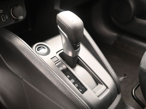 Used 2023 Nissan Kicks S image 5