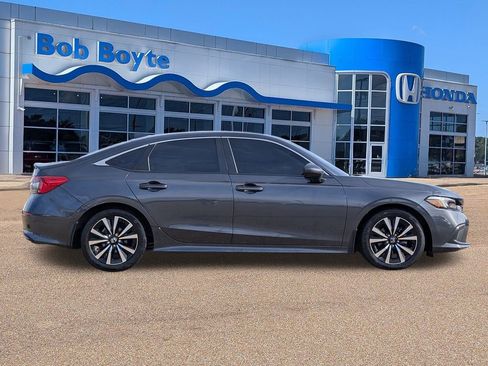 Certified 2024 Honda Civic EX image 2