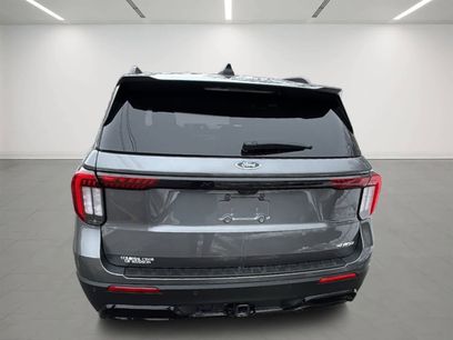 Used 2025 Ford Explorer ST-Line