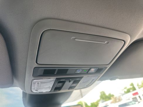 Used 2022 Honda Odyssey Touring image 39