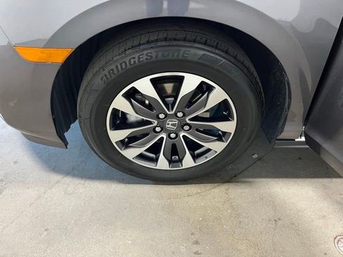 Used 2024 Honda Odyssey EX-L image 28
