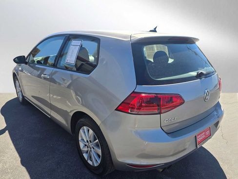 Used 2015 Volkswagen Golf S FWD image 5