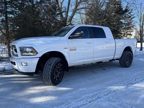 Used 2018 RAM 3500 Laramie w/ Sport Appearance Group AWD/4WD image 15