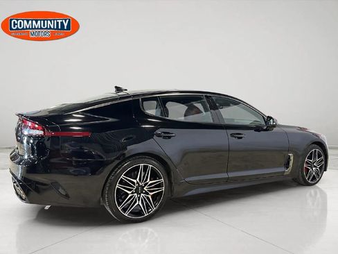 Used 2023 Kia Stinger GT2 AWD/4WD image 8