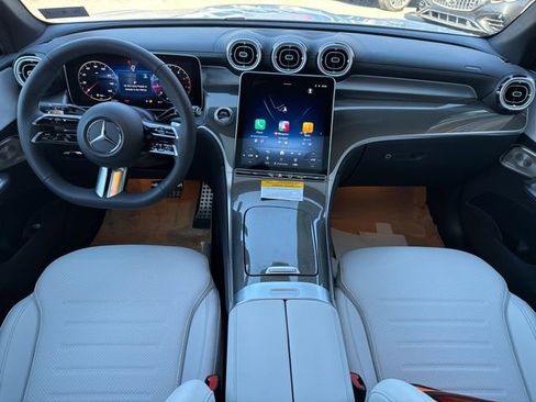 New 2026 Mercedes-Benz GLC 300 4MATIC image 12