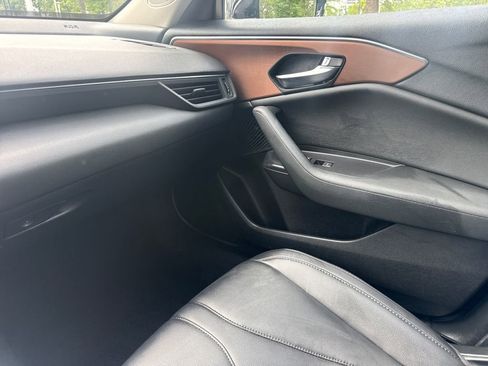 Used 2021 Acura TLX SH-AWD image 17