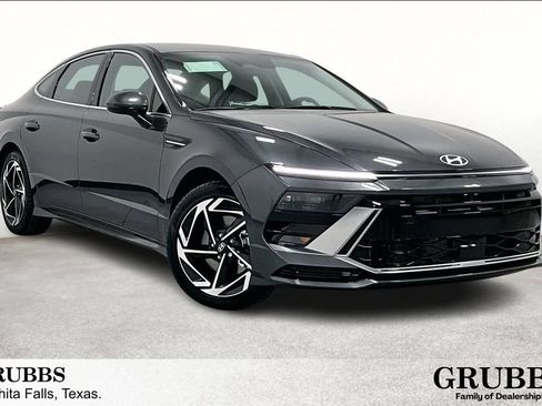 Used 2026 Hyundai Sonata SEL FWD image 1