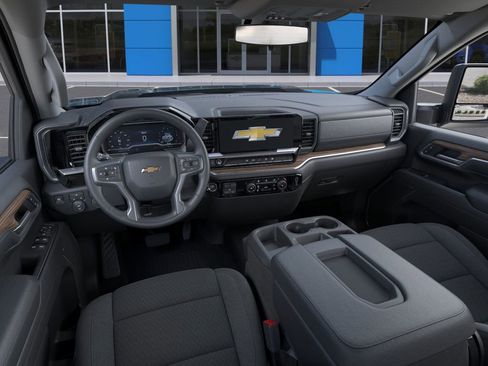 New 2026 Chevrolet Silverado 2500 LT image 15
