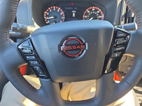 New 2026 Nissan Frontier Pro-X w/ Tow Package RWD image 8