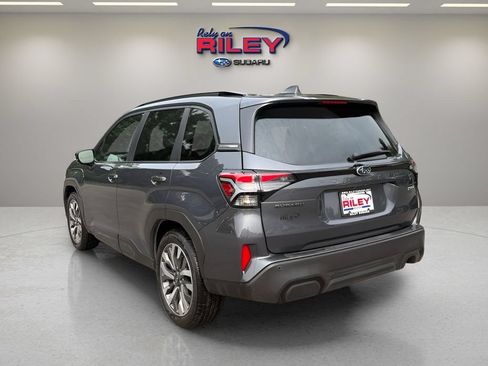 Certified 2025 Subaru Forester Touring AWD/4WD image 3