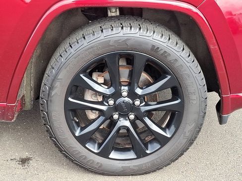 Used 2020 Jeep Grand Cherokee Altitude image 8