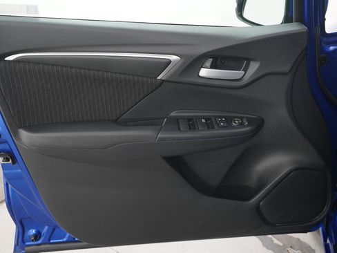 Used 2019 Honda Fit EX image 18