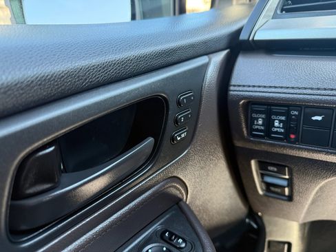 Used 2018 Honda Odyssey EX-L image 28