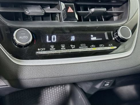Certified 2024 Toyota Corolla LE FWD image 17