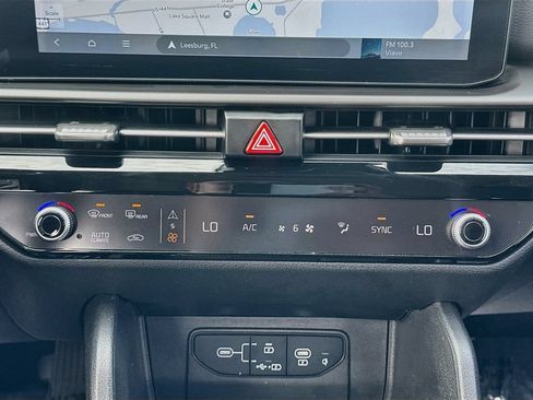 Certified 2026 Kia Sportage SX FWD image 16