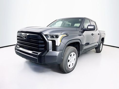 New 2026 Toyota Tundra SR image 3