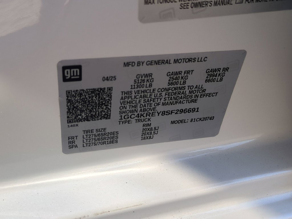 Used 2025 Chevrolet Silverado 2500 High Country w/ High Country Premium Package AWD/4WD image 34