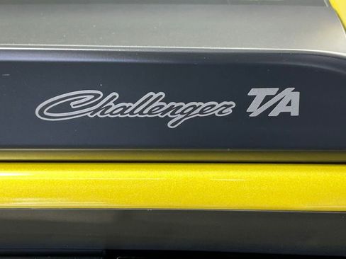 Used 2021 Dodge Challenger R/T Scat Pack w/ T/A Package RWD image 9