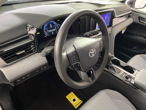 New 2026 Toyota Camry LE image 11