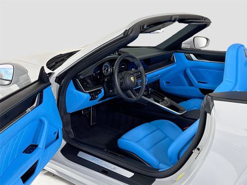 Used 2025 Porsche 911 Turbo S image 12