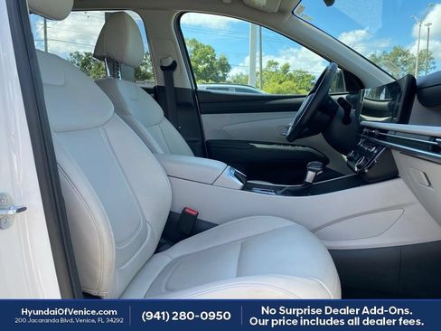 Certified 2025 Hyundai Tucson SEL FWD image 16