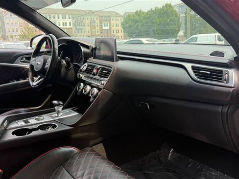 Used 2021 Genesis G70 3.3T w/ Sport Package RWD image 19