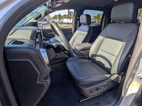 New 2025 Chevrolet Colorado LT w/ LT Convenience Package RWD image 5